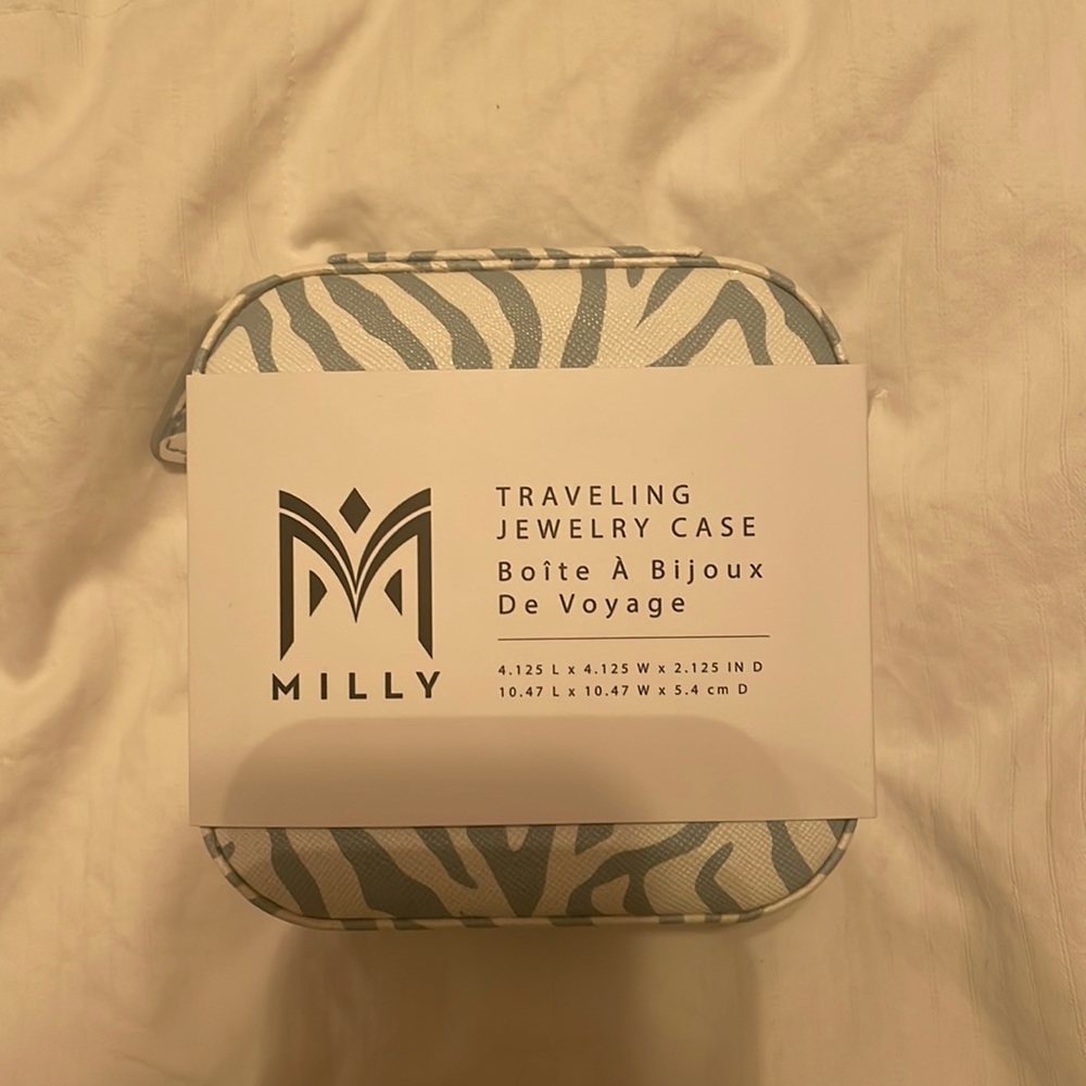 Milly traveling jewelry case